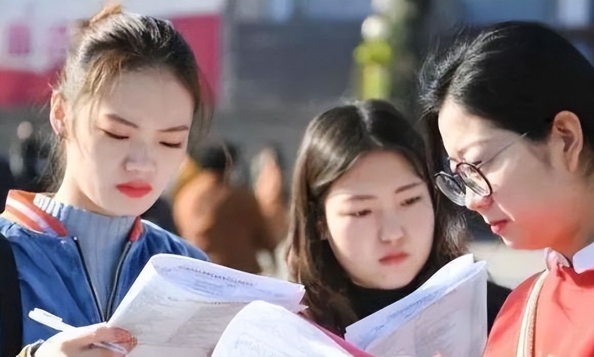 男生理想女友职业排行出炉,最理想女友职业排行榜