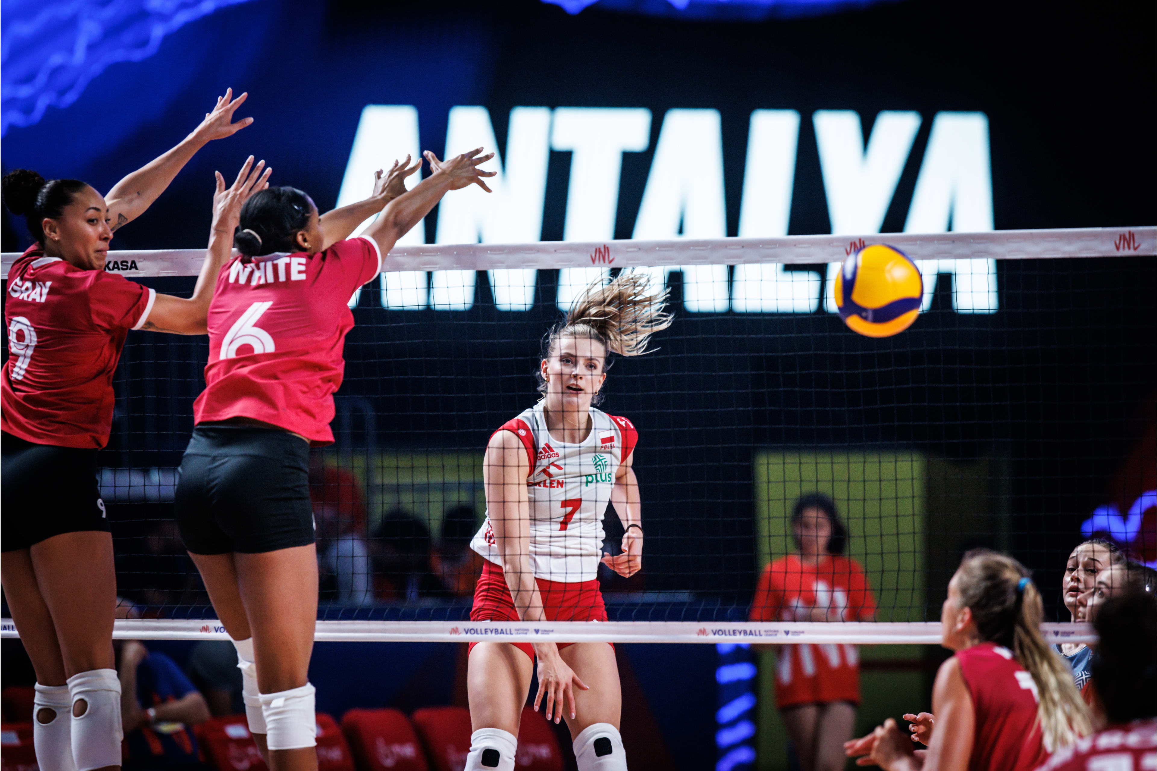 世界女排联赛中国女排1:3不敌日本,韩国女排世界联赛连败