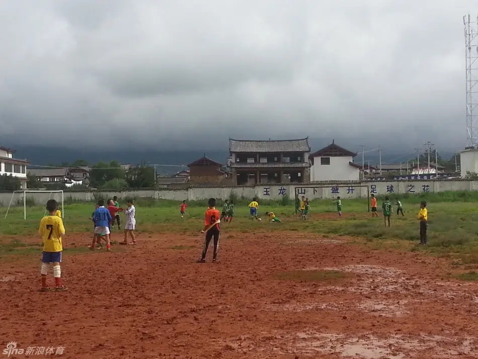 中国足球怎么变成这样的——一个85后球迷的亲身视角解析