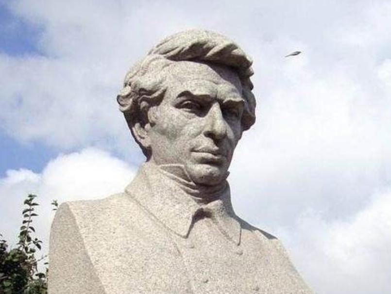 俄国数学天才称平行线可以相交,俄国数学家谈平行线相交