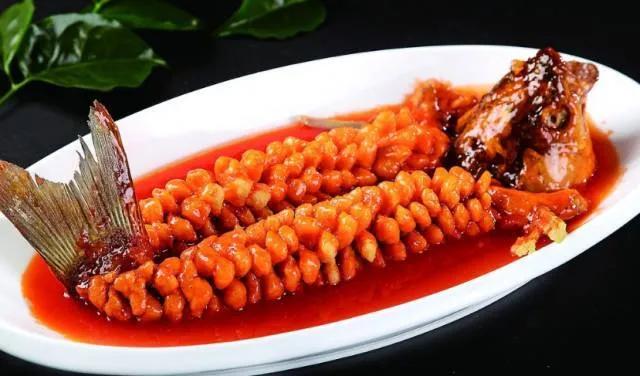 鲤鱼怎么做糖醋松鼠鱼,松鼠鱼的糖醋怎么调