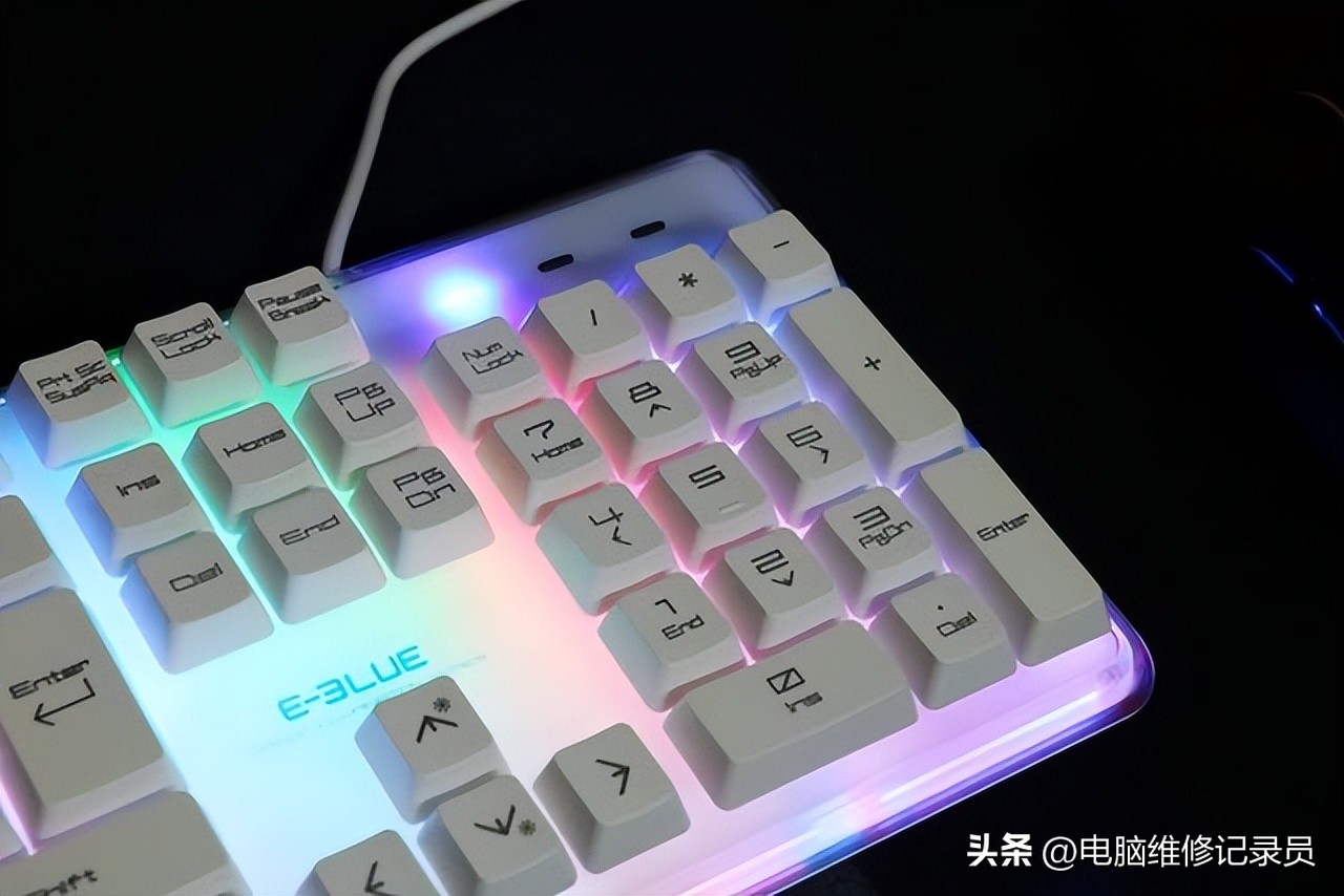 键盘按键时灵时不灵怎么解决,键盘单个按键不灵换键盘还是不行