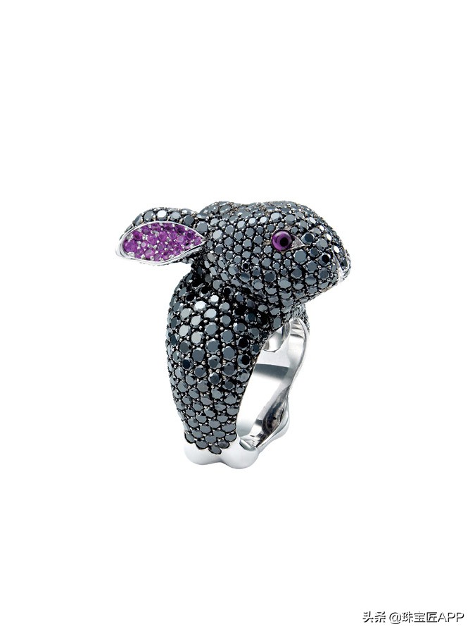 天价钻石拍卖,天价钻石被隐藏富豪拍下