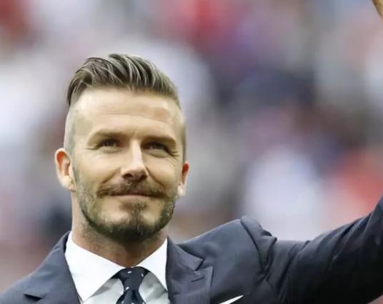 脸型与发型的搭配技巧有哪些？测试自己什么脸型，适合什么发型