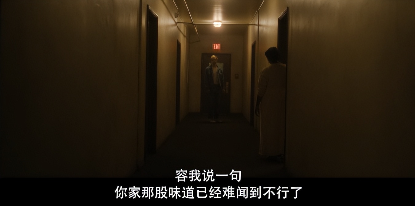 31年作品从未断过,这影史第一丑闻终于公开,满屏血色根本不敢看