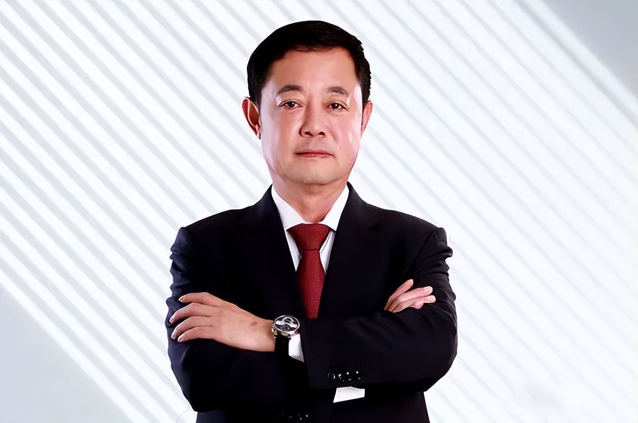 三代人接力守护英灵75年,三代人接力守护万家灯火