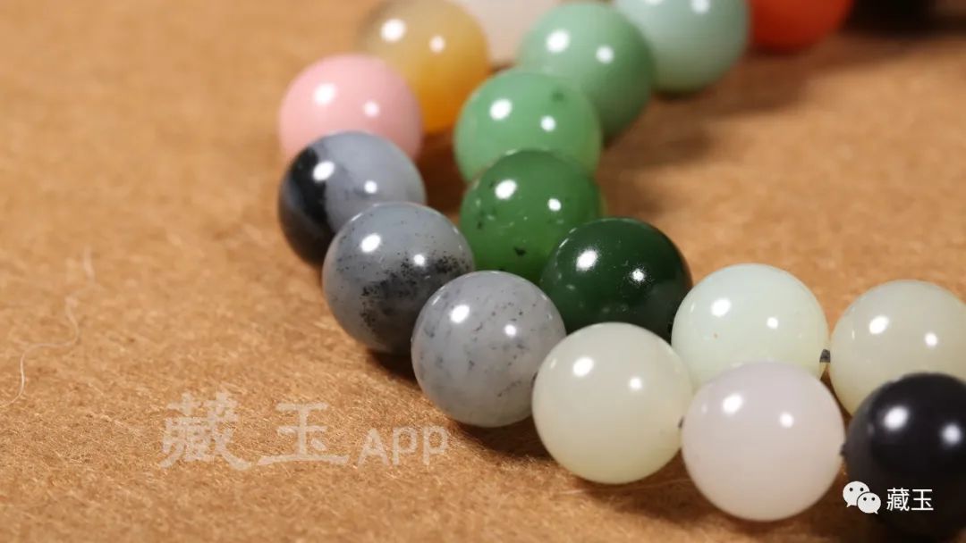 500能买什么样的和田玉手串,300元的和田玉手串是真的吗