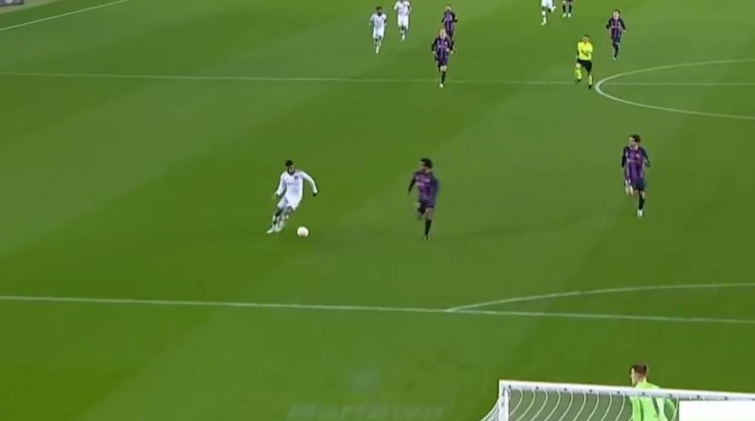 曼联2:0欧联杯,曼联2比1战胜切尔西