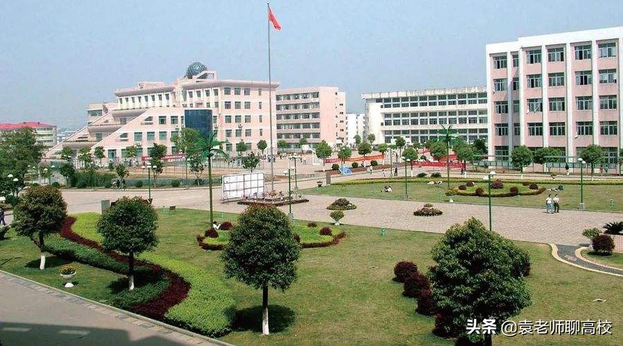 湖南工商大学和兰州财经大学，两所曾经的商学院，哪个实力更强？