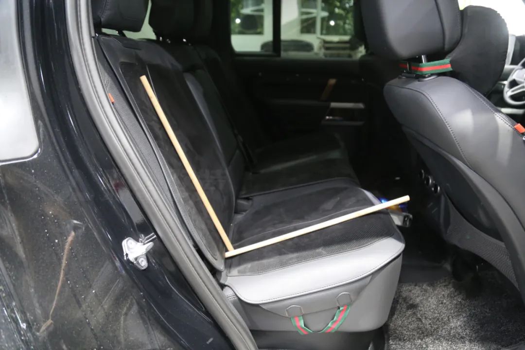 路虎卫士座椅改装详细方法,路虎卫士座椅选装