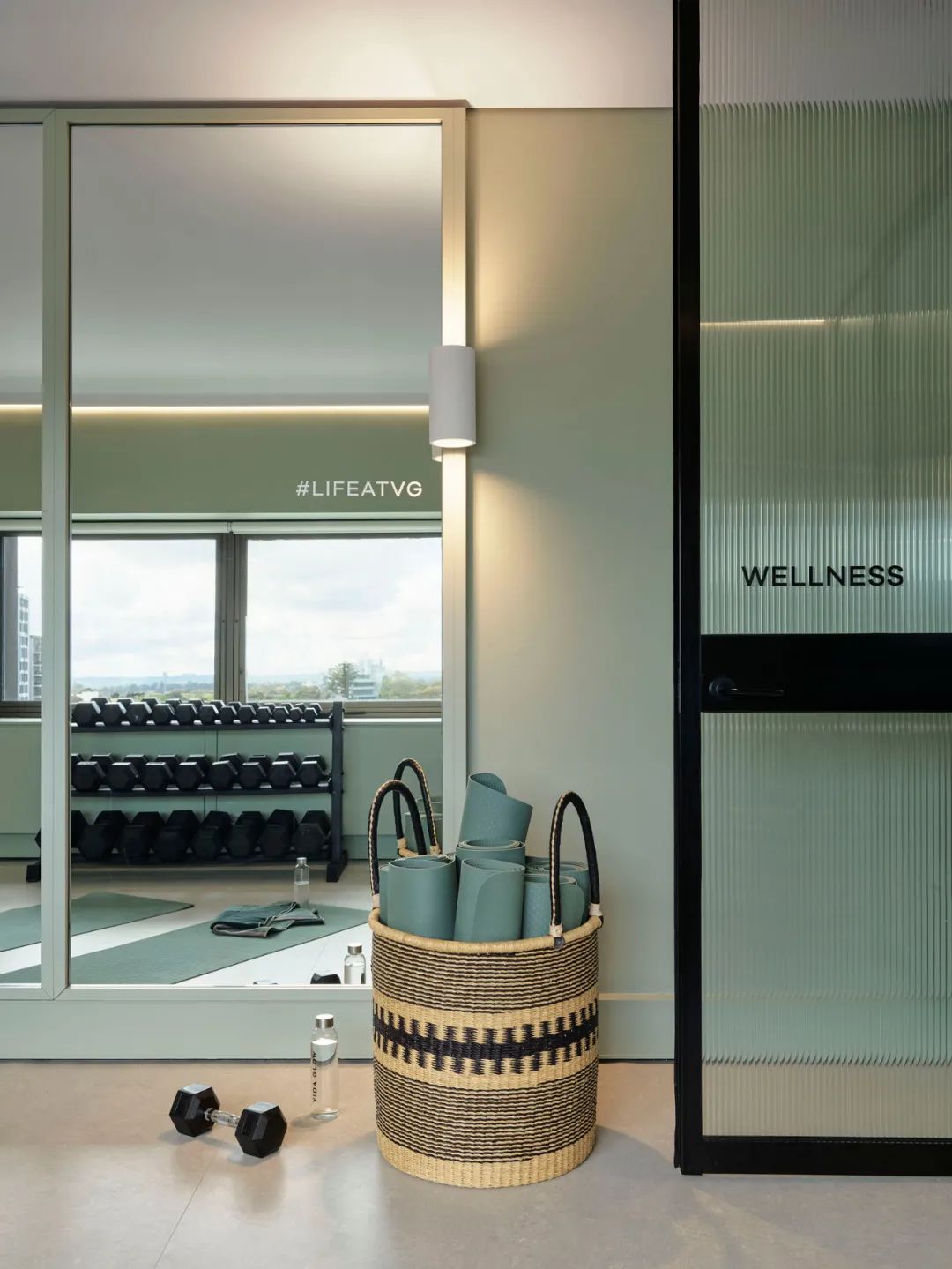 蓝橙色彩构成,活力橙配色装修