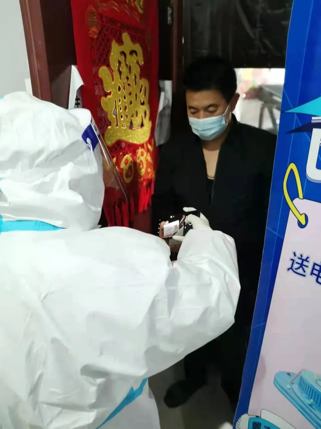 坚守百姓灯光的这些人