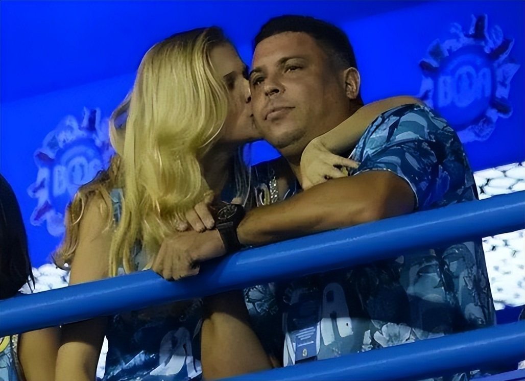 外星人罗纳尔多过人多潇洒,外星人罗纳尔多有多强