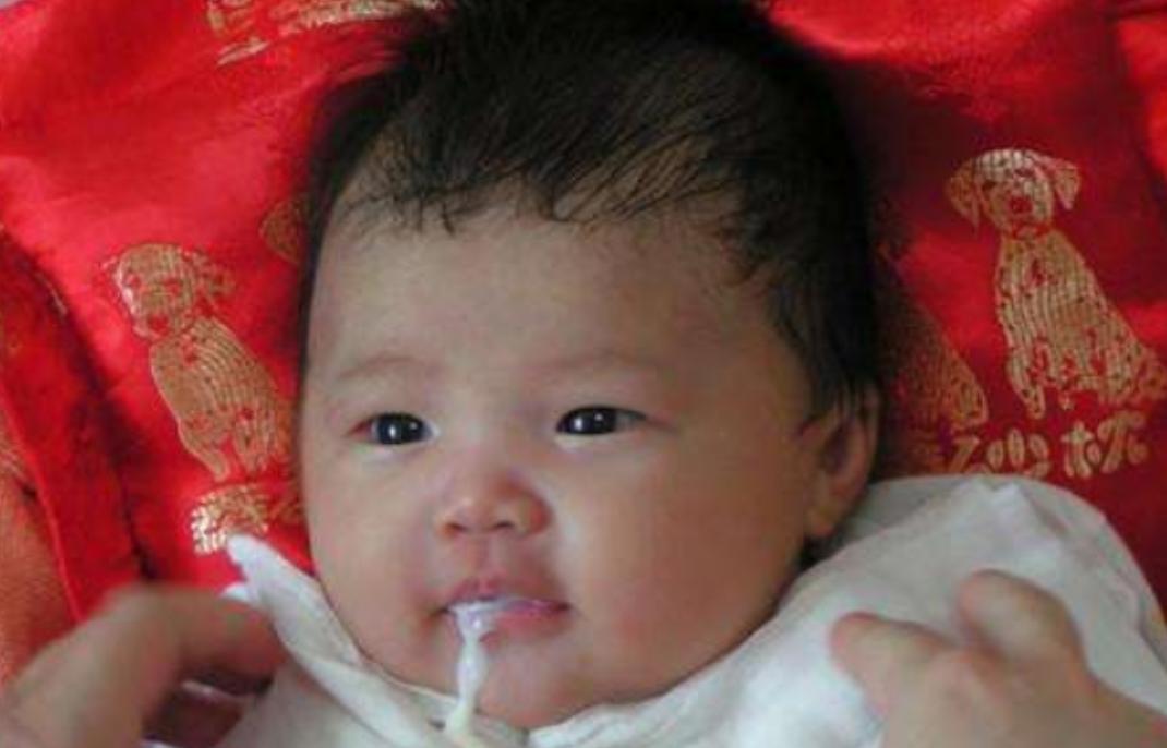 过度喂养宝宝会饿多快吗,过度喂养的宝宝会不会干呕