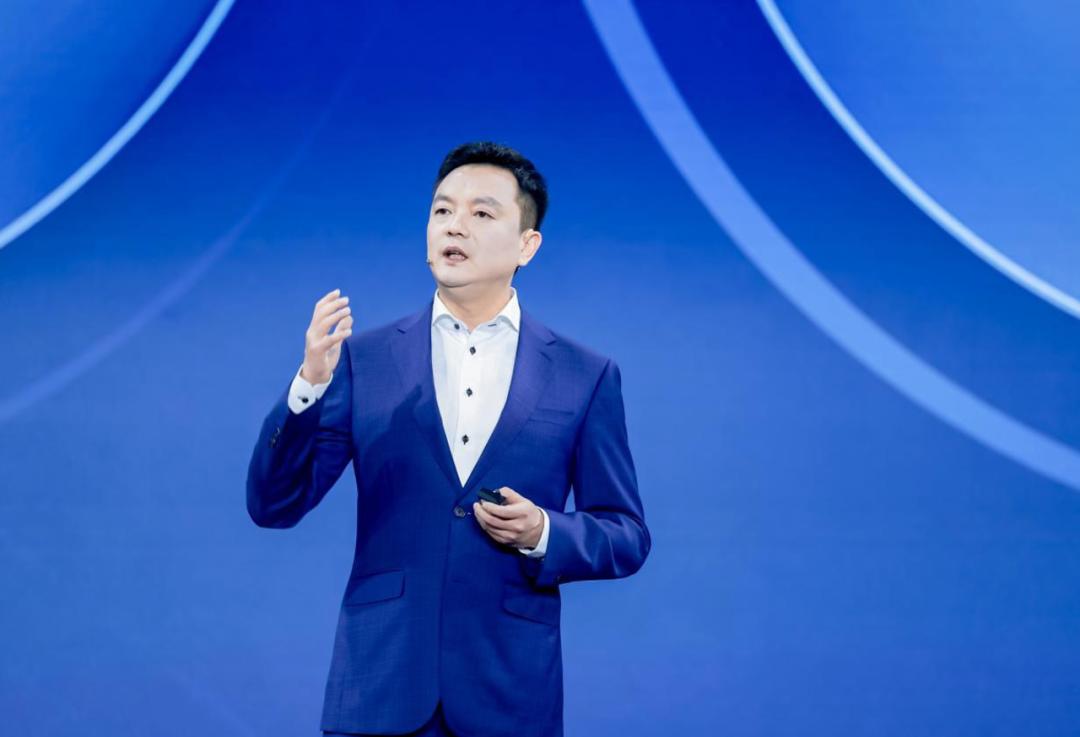 共建“伙伴+华为”背后，是华为平台到体系的战略“升维”