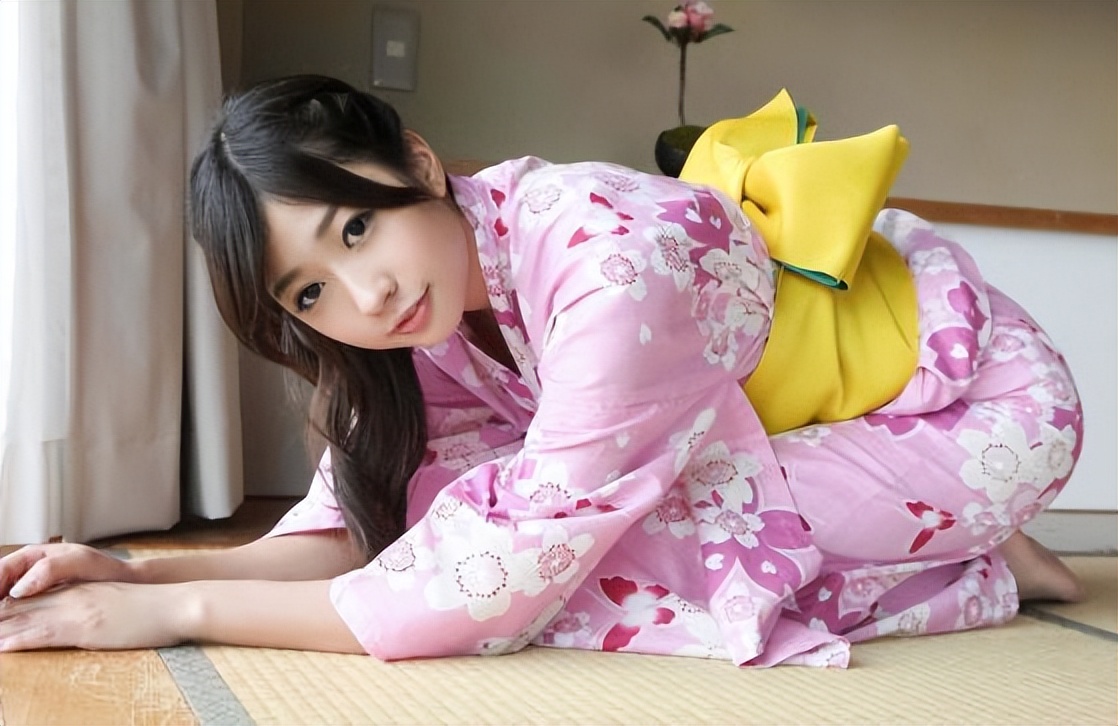 天啦！日本女人原来都过的很快乐！我还一直想去拯救她们呢