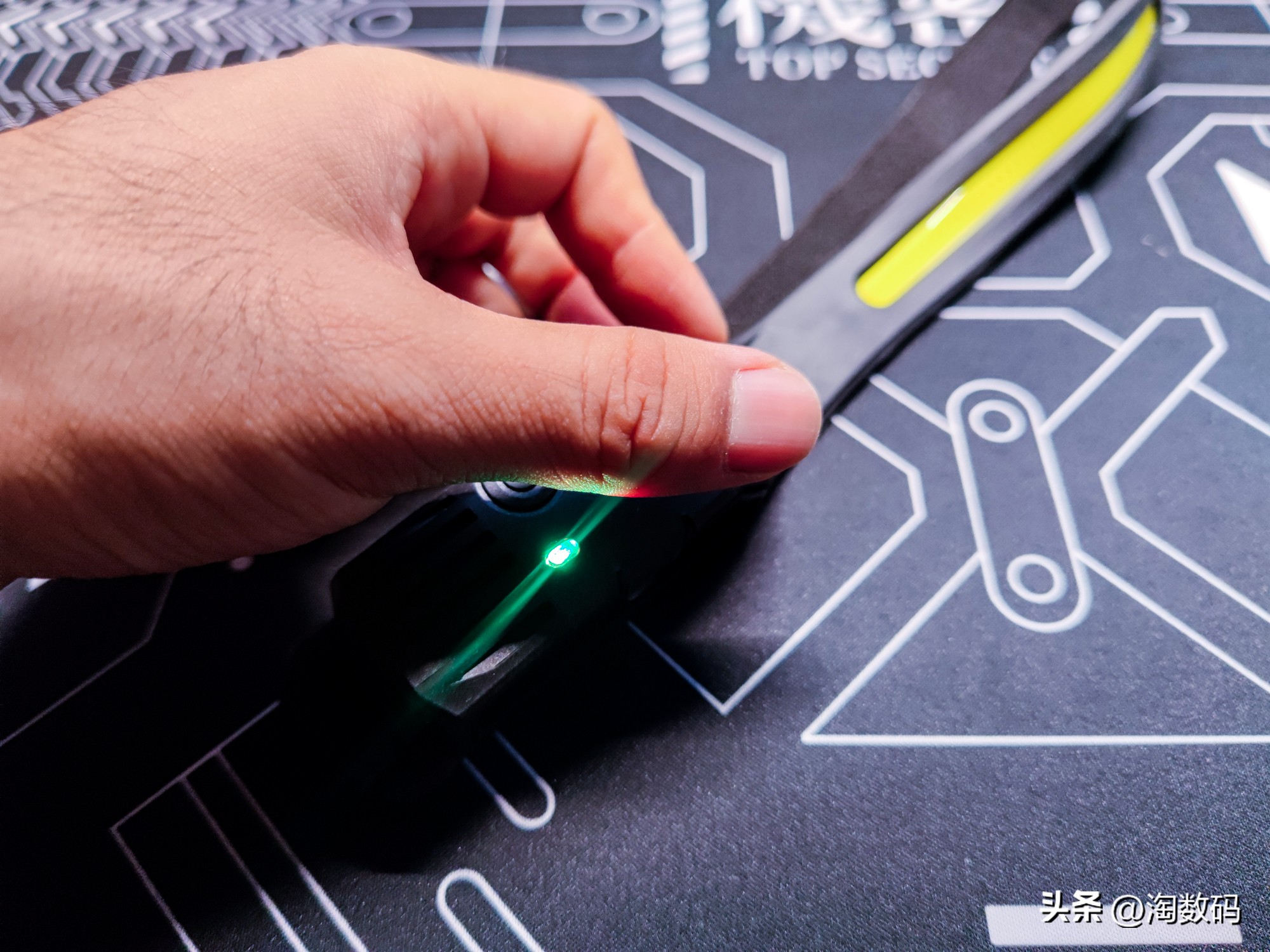 x战警灯光,x战警头盔灯