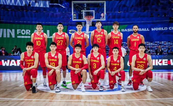 李凯尔首秀不敌意大利,李凯尔首秀得到11分