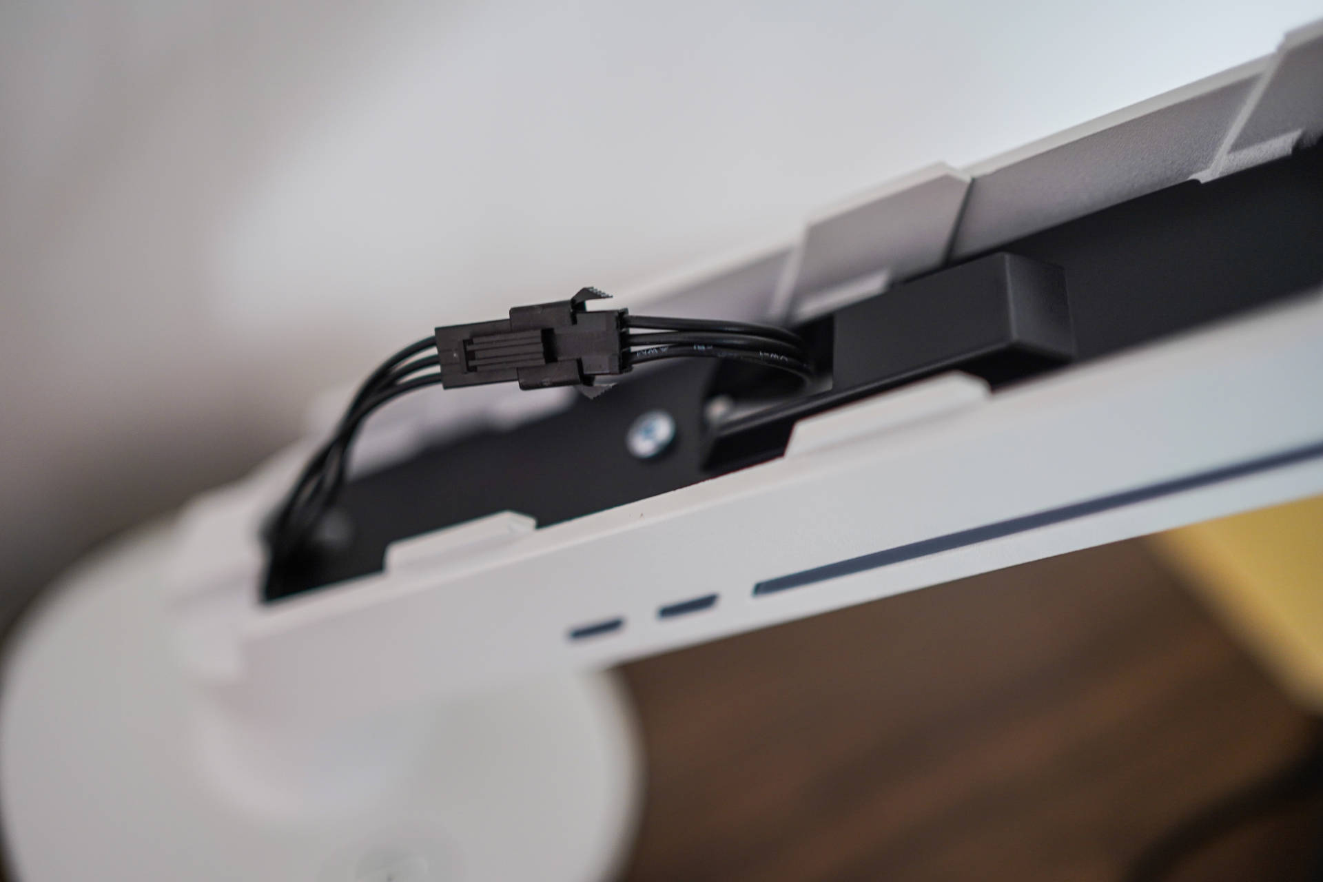 白天生产力晚上爱奇艺，八千字教你打造一键切换主题桌面