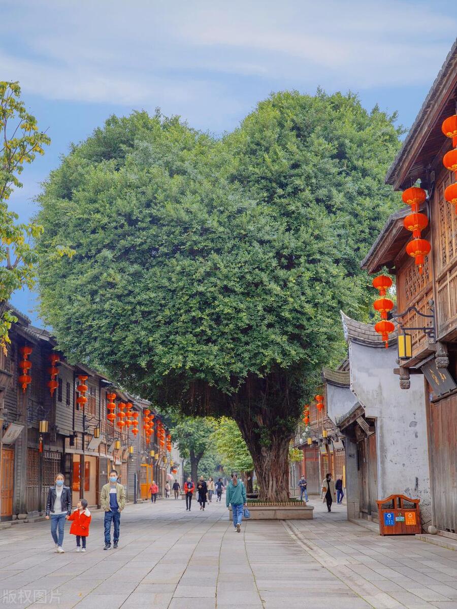 朋友恋人红颜知己有什么区别,什么叫朋友红颜知己