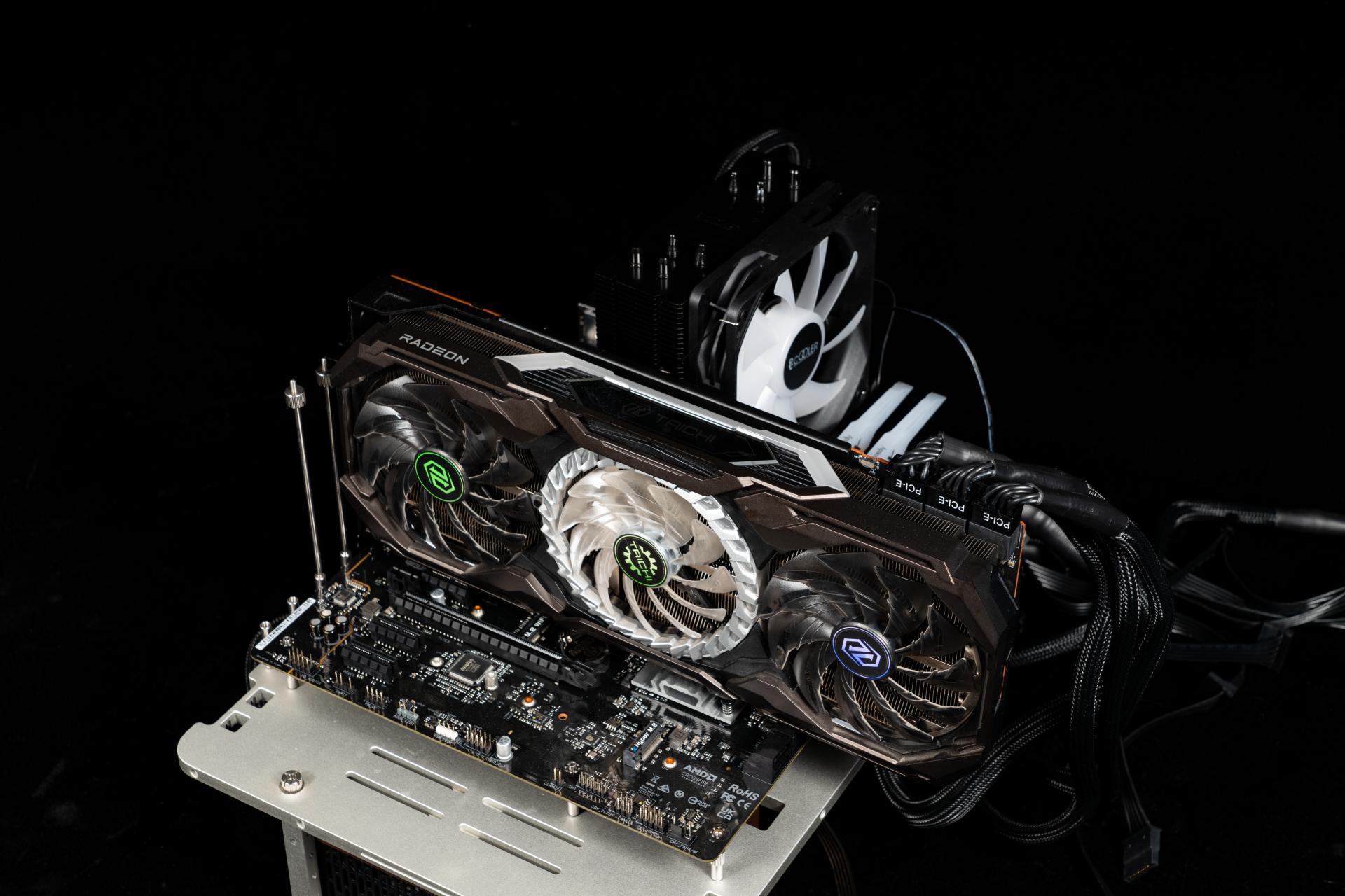 这CPU也太凉快了！IntelCorei312100、12300首发横评