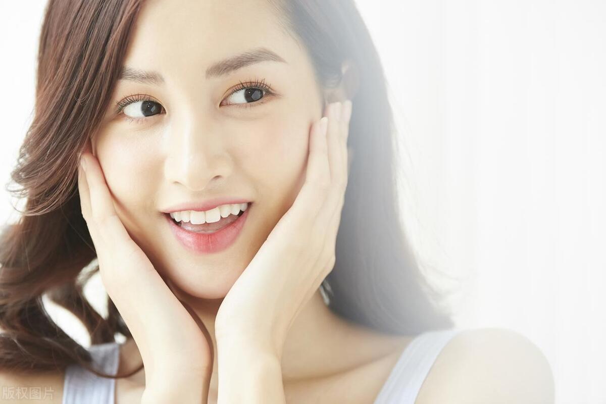 美牙全瓷贴面是怎么制作的,瓷贴面美牙技术