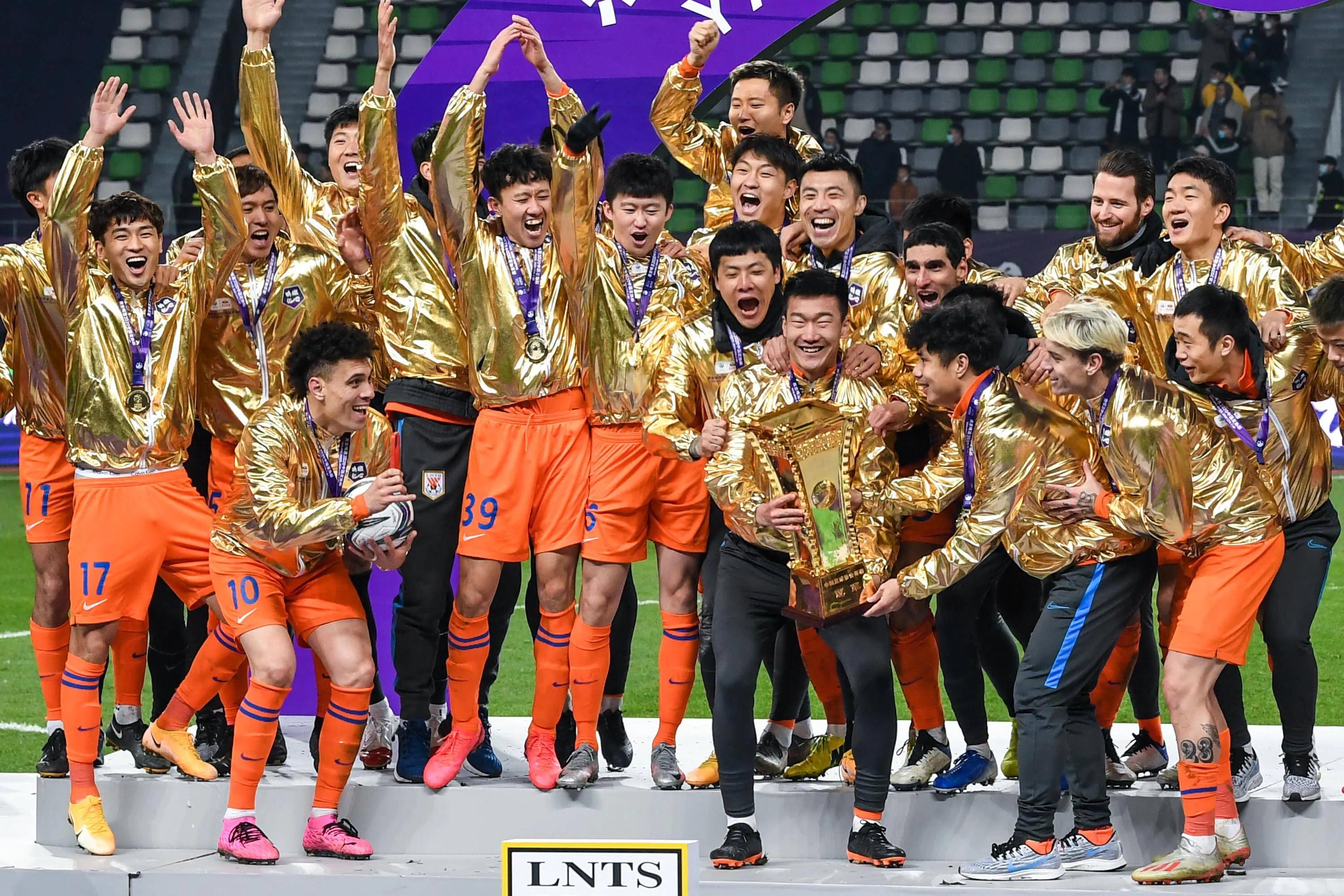 足球中超广州恒大,中超金元足球是好是坏