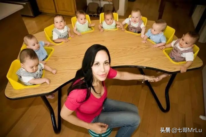 夜店舞娘、八胞胎人母，都曾是她的标签，但跌倒只能让她越飞越高