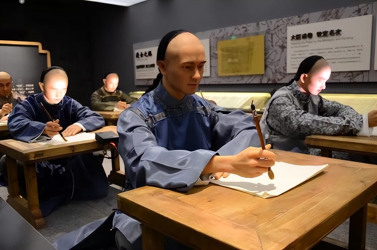 古代科举考试防作弊到底有多严,清朝时科举考试作弊会有什么惩罚