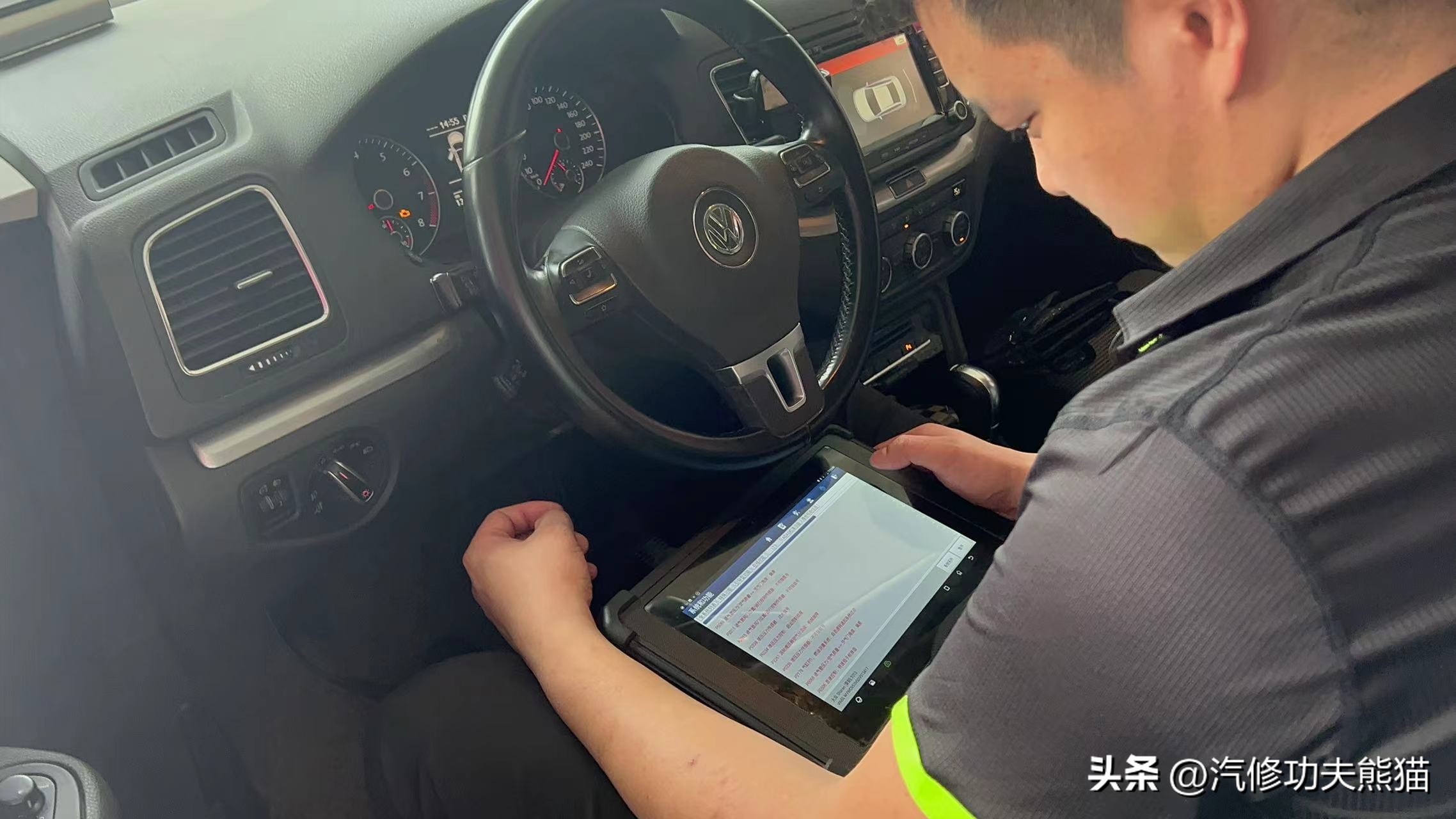 夏朗烧机油1500公里,进口大众夏朗1.8t不烧机油