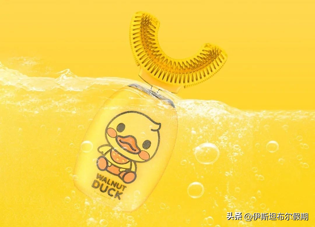 儿童刷牙半圆牙刷视频,可爱的宝宝牙刷让宝宝爱上刷牙