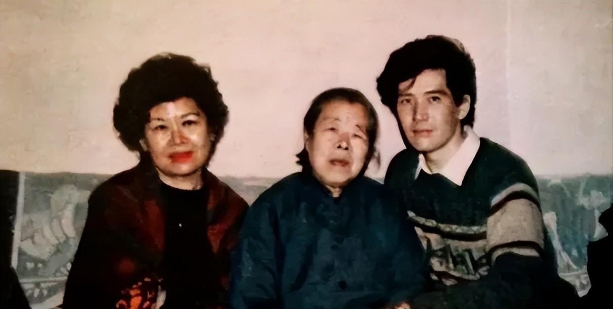 费翔感慨人生,费翔的人生经历