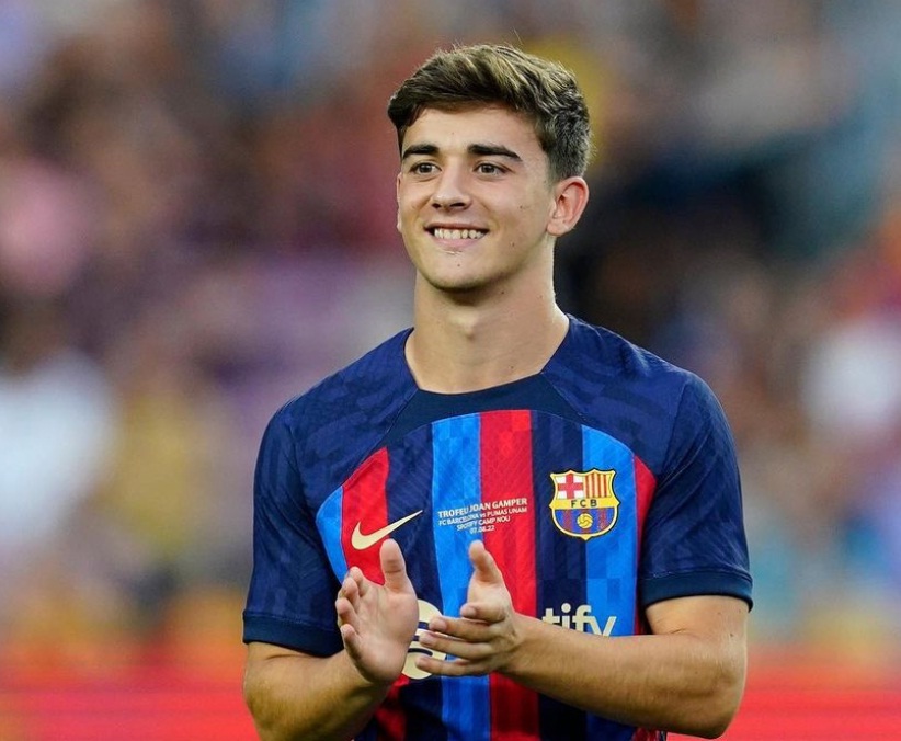 西班牙球星加维：“诸神黄昏”里刮起的“青春风暴”