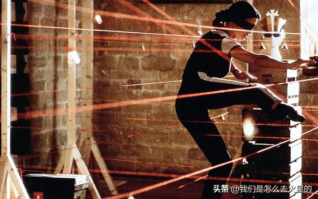 惊艳的英伦玫瑰图片,一朵高贵典雅的英伦玫瑰