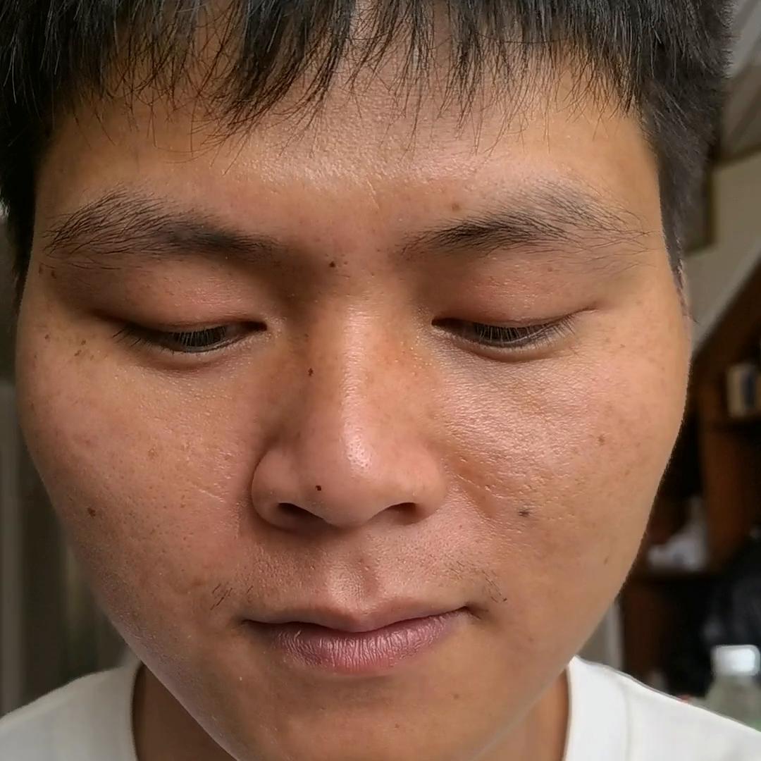 左颜右色男士素颜霜评价,左颜右色素颜霜男士推荐