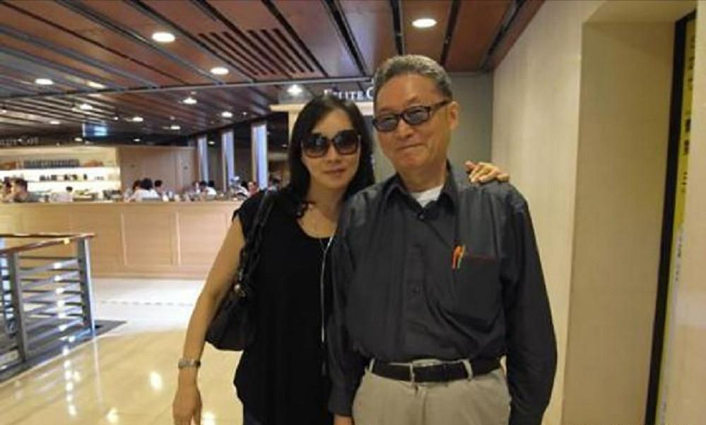 李敖和王小屯年轻照片,李敖和老婆王小屯