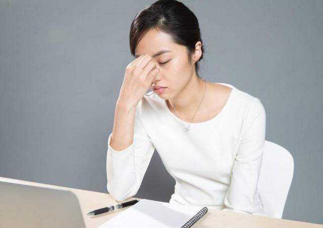 更年期女性浑身疼痛是怎么解决,更年期女性为什么有的浑身难受