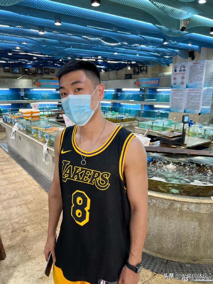 郭艾伦赵继伟恩爱瞬间,赵继伟郭艾伦秀恩爱