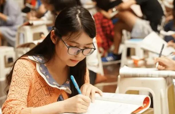 2022年国内高校文科实力排名,全国清华大学2022年排名