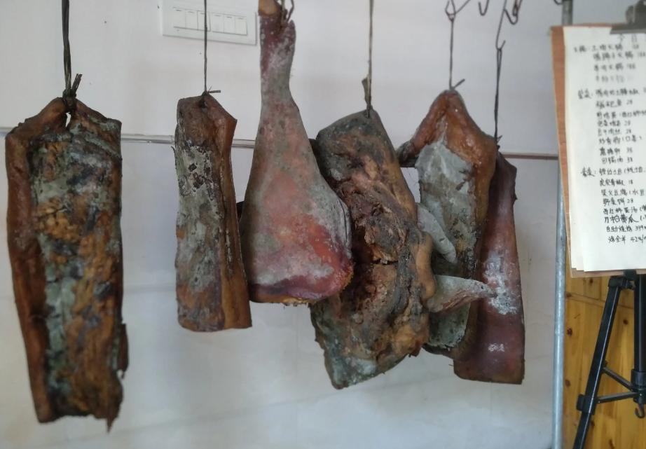 长满霉菌的腊肉还能吃吗