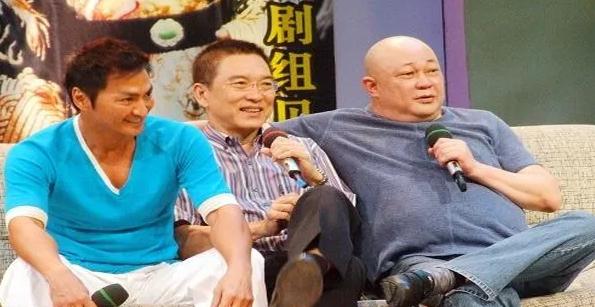 62岁何家劲有女儿吗,何家劲的一生年轻童年是怎么过的