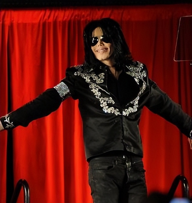 迈克尔杰克逊不为人知的几首歌,迈克尔杰克逊神曲至今无人能超越