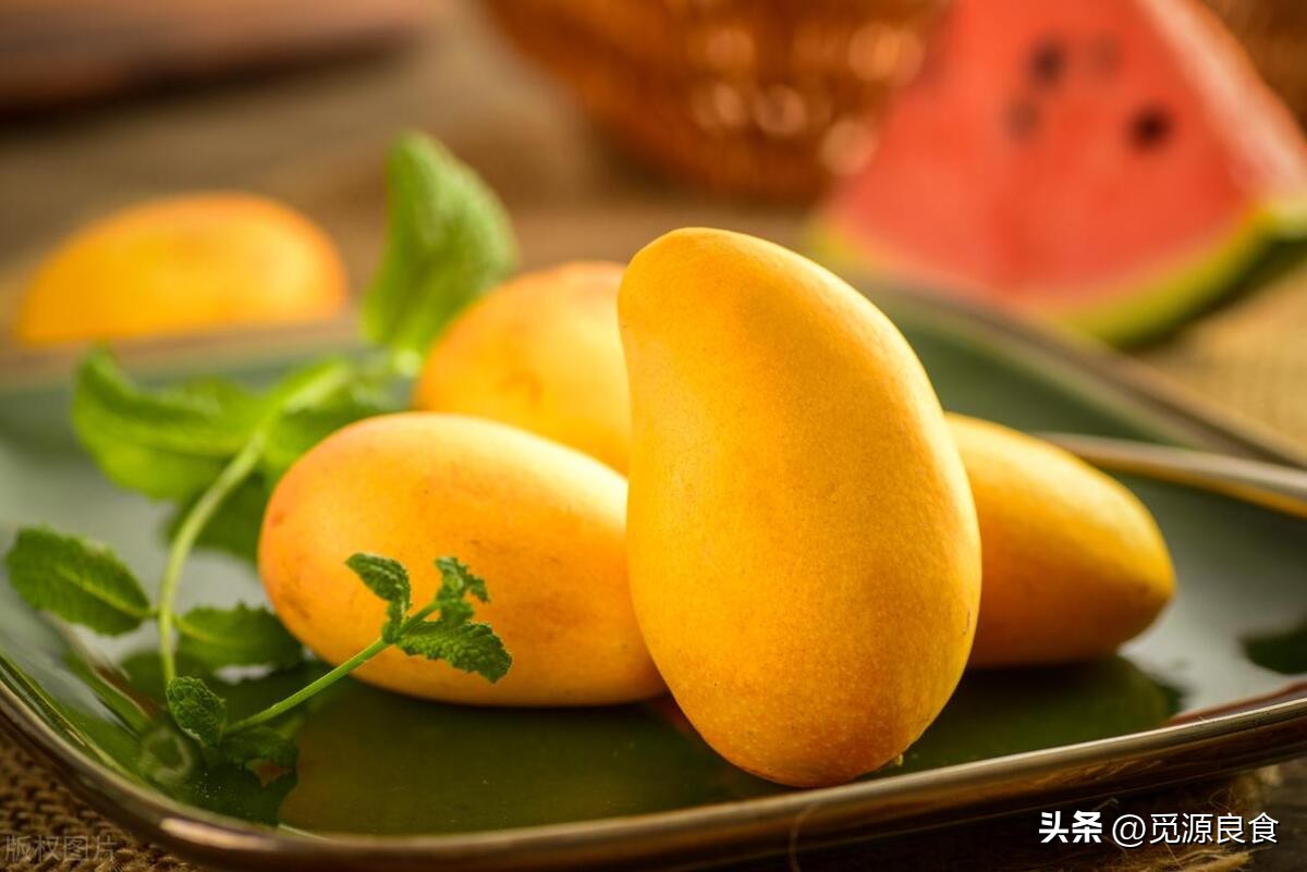 买芒果怎么挑好吃,买芒果挑大的还是小的好吃