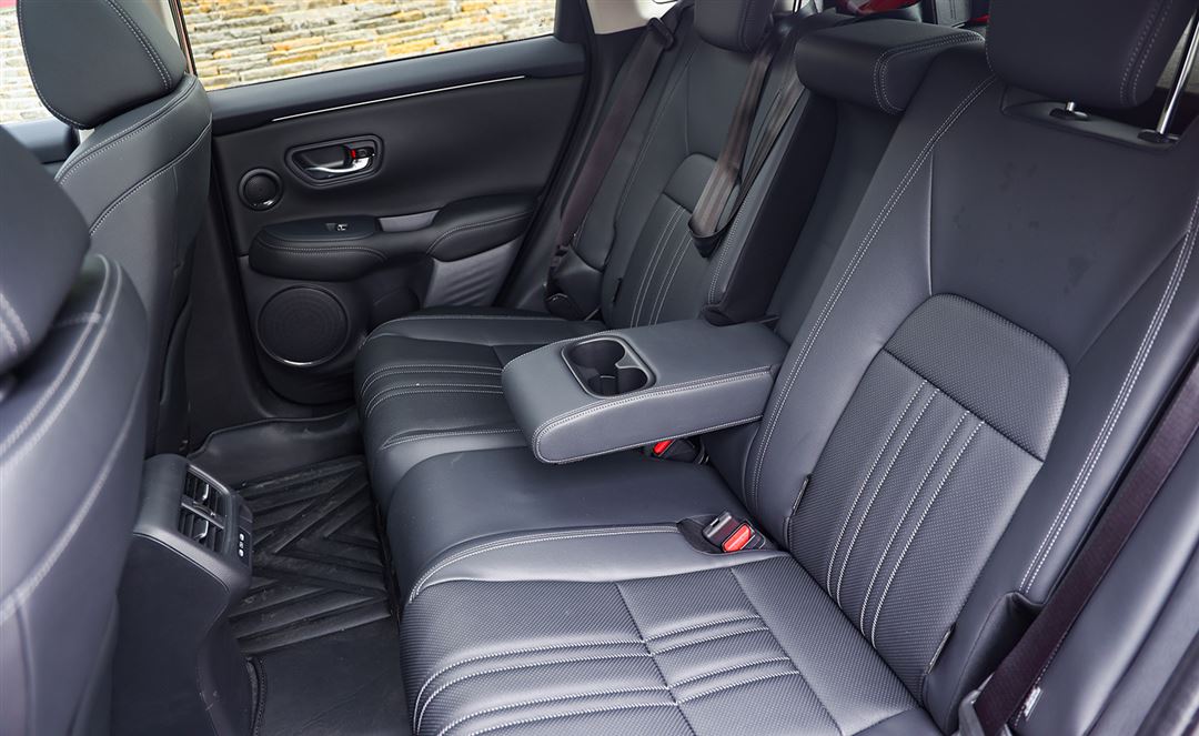 hondahrv1.5vturbo试驾,本田hondahrv测评