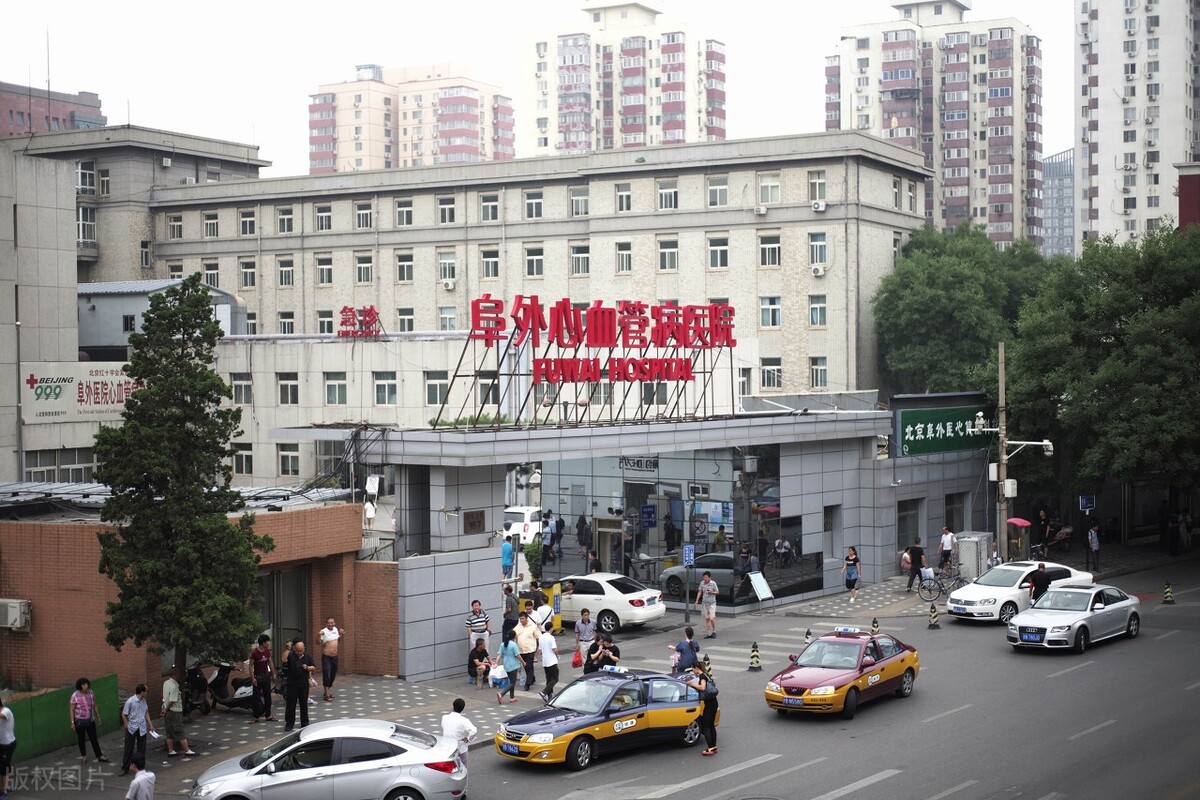 阜外华中医院好还是郑大一附院好,郑州阜外华中医院最厉害的大夫