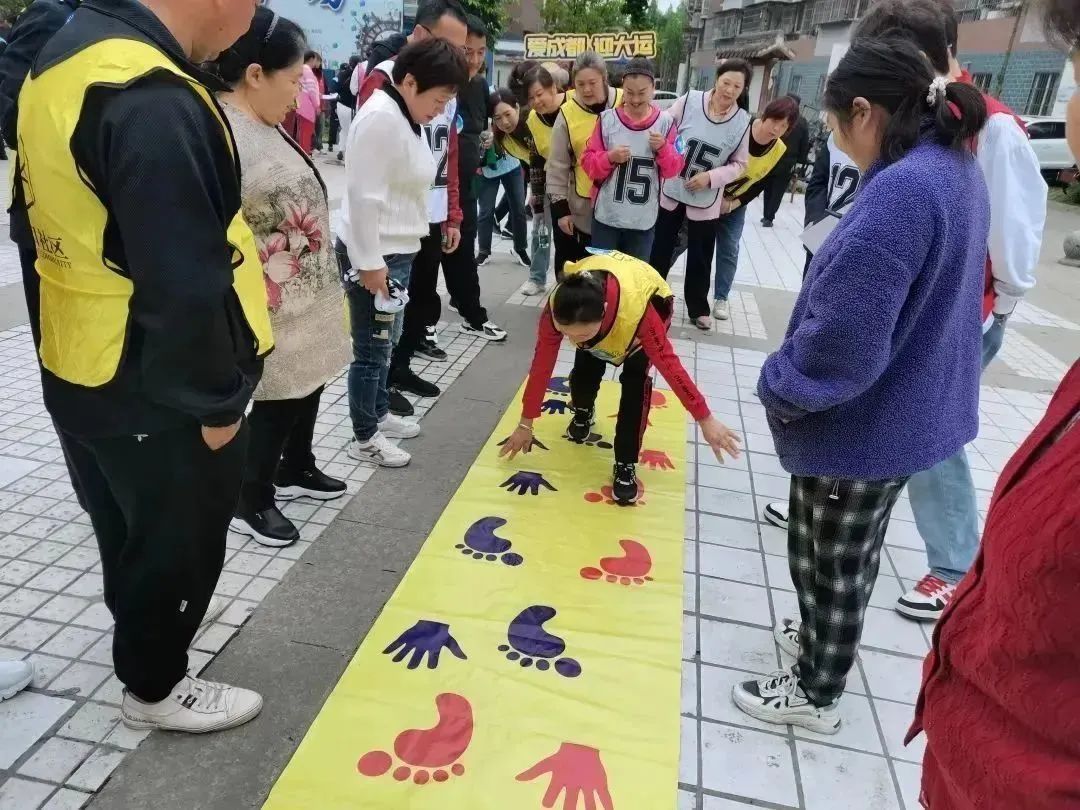 大运会火炬的传递城市,大运会田径比赛家门口