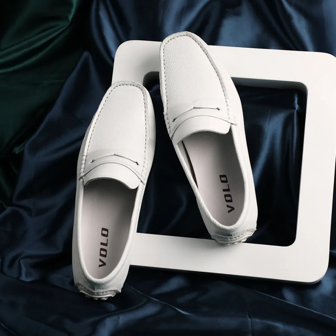 VOLO犀牛休闲豆豆鞋,犀牛女士百搭鞋