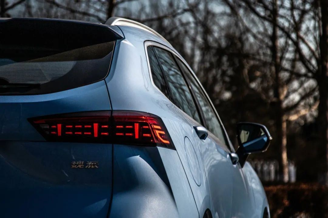 玛奇朵是插电混动版吗,玛奇朵插混版油耗