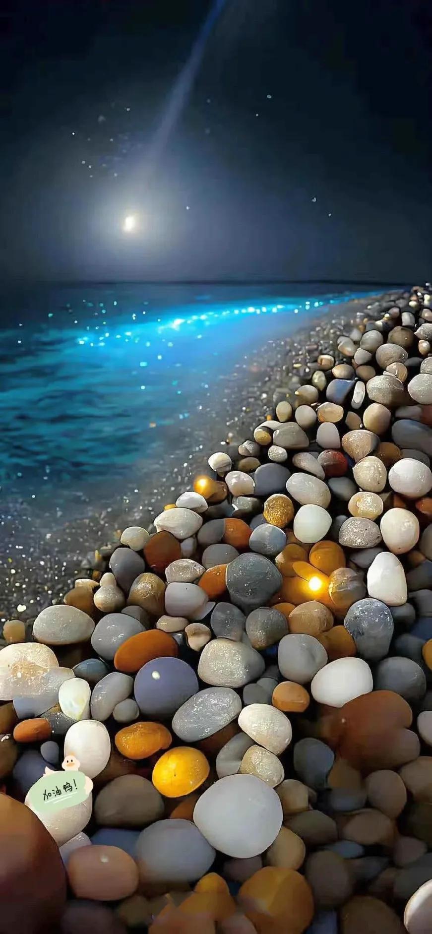 七彩石头创意画,美丽的五彩石头