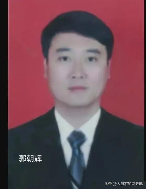 公职人员下半身的腐败让人堪忧，清除不良分子任重道远